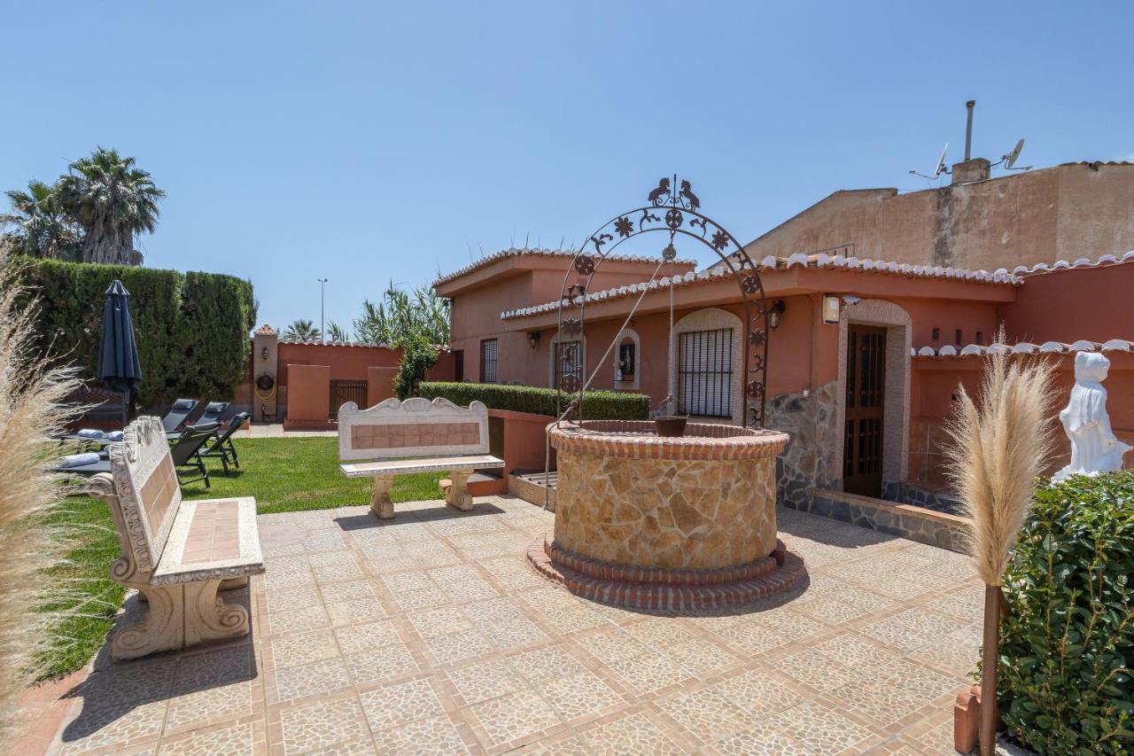 Villa Torres モトリル エクステリア 写真